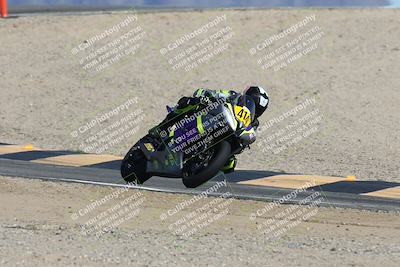 media/Oct-05-2025-CVMA (Sun) [[beeef4f201]]/Race 15-Amateur Formula Middleweight/